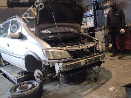 Venstre baglygte OPEL ZAFIRA A MPV (T98) 2.0 DTI 16V (F75) | BP17863587C34 