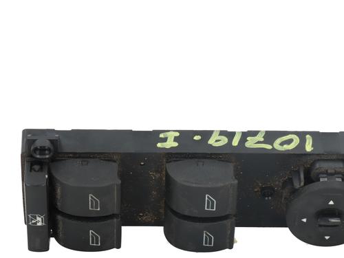 BP31646208I27 main image