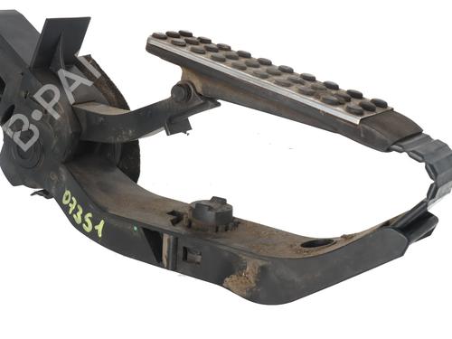Pedal Pedal MERCEDES-BENZ C-CLASS Coupe (CL203) C 200 Kompressor (203.745) (163 hp) 35787040 35787040