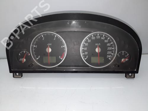 Used Instrument cluster FORD MONDEO III (B5Y) [2000-2007]  9231233