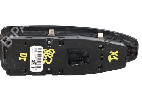 Left front window switch BMW X1 (F48) sDrive 18 d | BP32328098I27 - Image 3