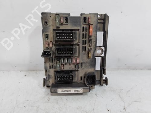 Used Fuse box PEUGEOT 307 (3A/C) [2000-2012]  27470132