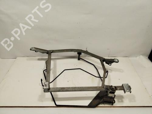 Support RENAULT MEGANE IV Hatchback (B9A/M/N_) 1.5 Blue dCi 95 (B9A2, B9A6) | BP29233955C155 