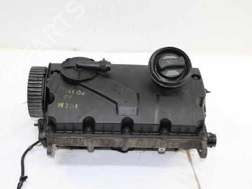 Used Cylinder head VW GOLF V (1K1) 1.9 TDI (90 hp) 17094355