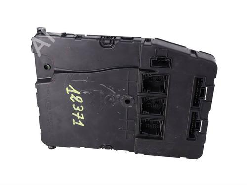 Used Fuse box Fuse box RENAULT SCÉNIC II (JM0/1_) [2003-2010] 38288203 38288203