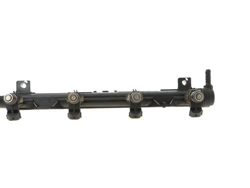 Used Injection rail Injection rail 39567699 39567699