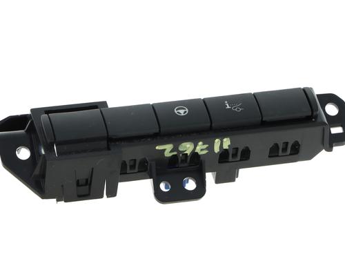 switch-nissan-x-trail-iv-t33-2022-36677863 main image