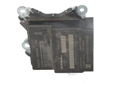 Airbag styreenhed FIAT 500L (351_, 352_) 1.3 D Multijet (199.LYM11, 199.LYM1A) (95 hp) 32163104