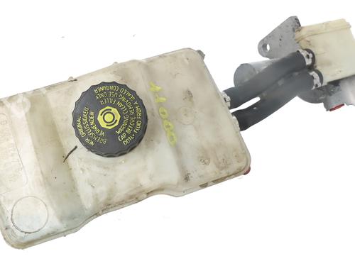 Used Brake master cylinder MERCEDES-BENZ VITO Bus (W639) 110 CDI (639.701, 639.703, 639.705) (95 hp) 32672069