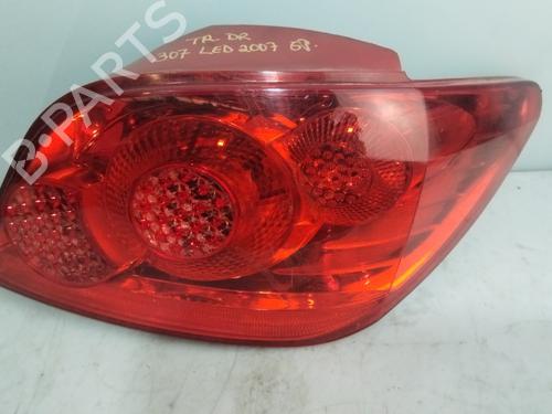 Right taillight PEUGEOT 307 (3A/C)  | BP27574006C35 