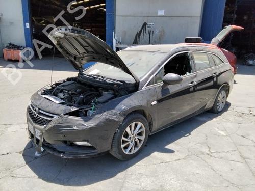 Brugte OPEL ASTRA J Sports Tourer (P10) 4818300