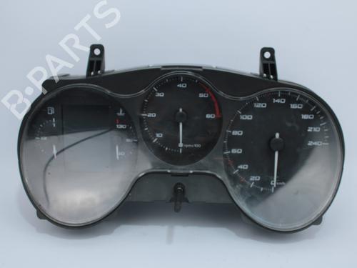Used Instrument cluster SEAT LEON (1P1) 1.6 TDI (105 hp) 11794667