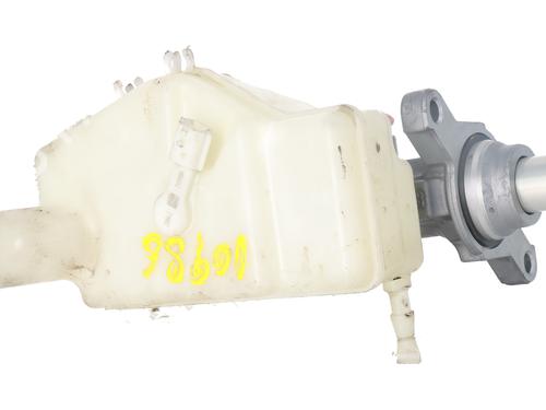 Used Brake master cylinder Brake master cylinder RENAULT ARKANA I (LCM_, LDN_) [2019-2026] 32672084 32672084