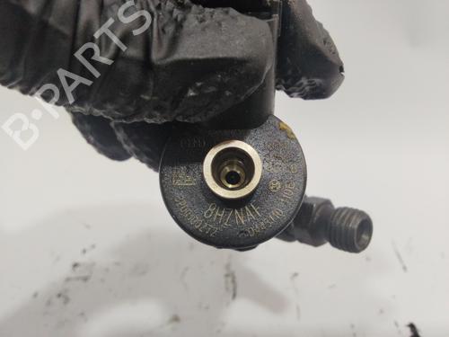 Injector RENAULT SCÉNIC II (JM0/1_) [2003-2010]  22648386