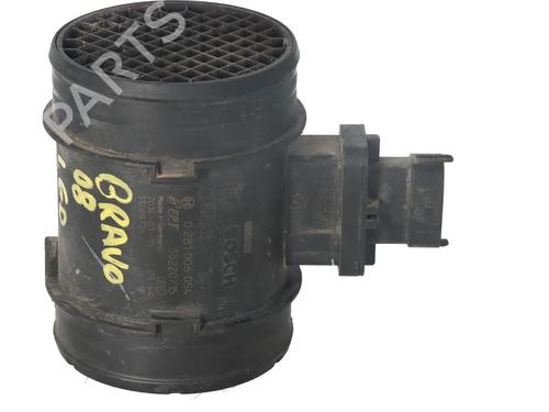 Used Mass air flow sensor Mass air flow sensor FIAT BRAVO II (198_) 1.6 D Multijet (198AXL1B) (120 hp) 34138833 34138833