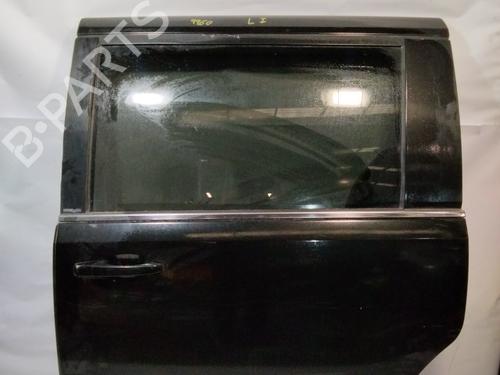 Used Left slide door CHRYSLER GRAND VOYAGER V (RT) [2008-2011]  29928624