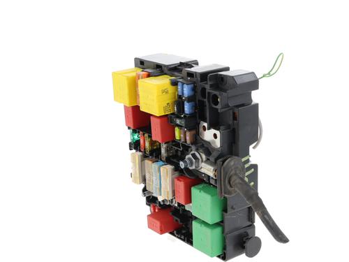 Fuse box PEUGEOT 208 I (CA_, CC_)  | BP29483998E1 