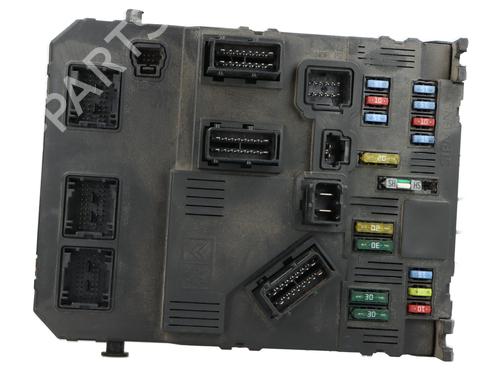fuse-box-peugeot-407-6d_-2004-2005-2006-2007-2008-2009-2010-2011-35894845 main image