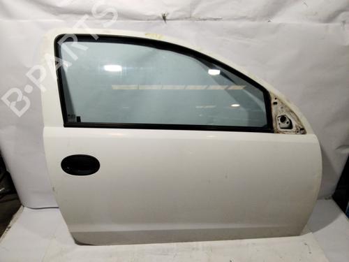 Used Right front door OPEL CORSA C (X01) [2000-2009]  30604806