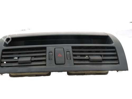 Rejilla aireadora MAZDA 6 Estate (GH) 2.2 MZR-CD (GH10) (163 hp) 31713062