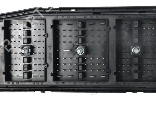 Fuse box CHEVROLET CAPTIVA (C100, C140) | BP32115561E1 - Image 3