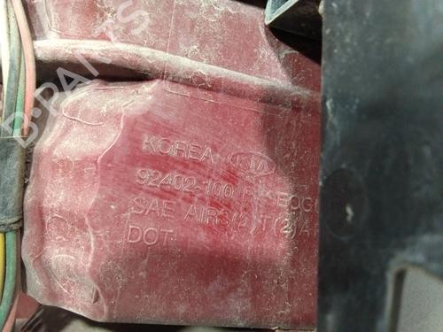 Right taillight KIA CARENS III MPV (UN) 2.0 CRDi 140 | BP22273773C35 