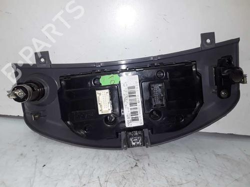 Climate control NISSAN MICRA III (K12)  | BP8576662I5 