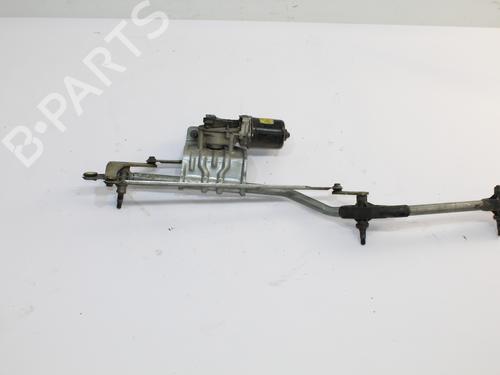 Used Front wiper motor RENAULT SCÉNIC II (JM0/1_) [2003-2010]  13543624