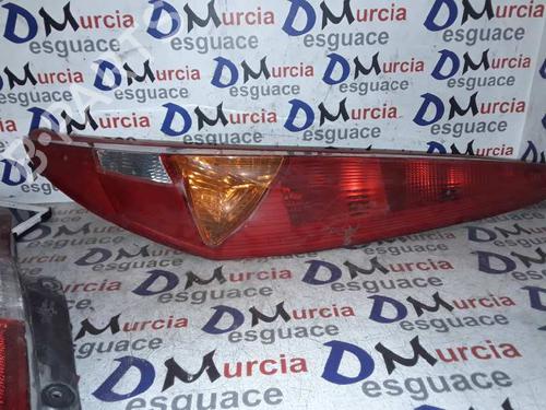 Used Right taillight FIAT PUNTO (176_) [1993-1999]  8557300