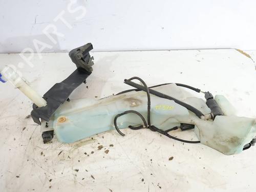Used Windscreen washer tank Windscreen washer tank 38957275 38957275