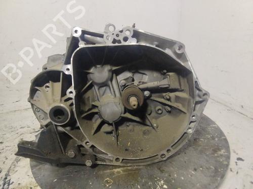 Used Gearbox Gearbox PEUGEOT 5008 II (MC_, MJ_, MR_, M4_) [2016-2026] 33929008 33929008