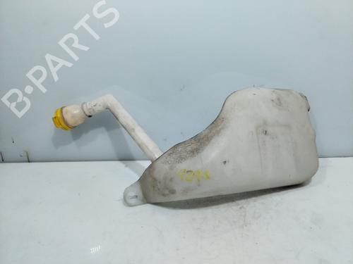Used Windscreen washer tank RENAULT MEGANE III Hatchback (BZ0/1_, B3_) 1.2 TCe (BZ16, BZ28) (132 hp) 29616891