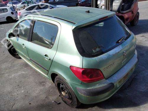 Fuse box PEUGEOT 307 (3A/C) 1.6 16V | BP20320738E1