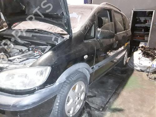 Left taillight OPEL ZAFIRA A MPV (T98) 2.0 DTI 16V (F75) | BP15679563C34 