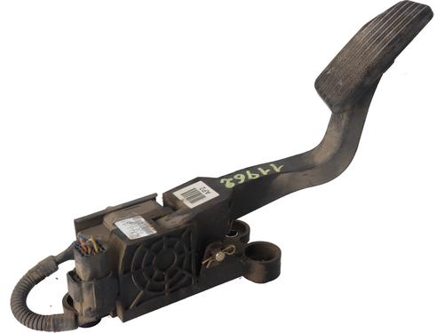 Used Pedal Pedal 36807152 36807152
