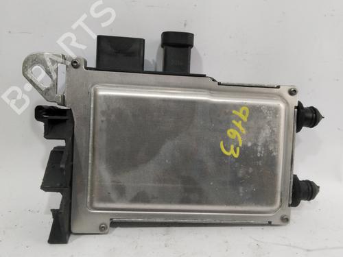 Calculateur moteur (ecu) PEUGEOT 308 SW II (LC_, LJ_, LR_, LX_, L4_) 1.6 BlueHDi 100 (99 hp) 27200268