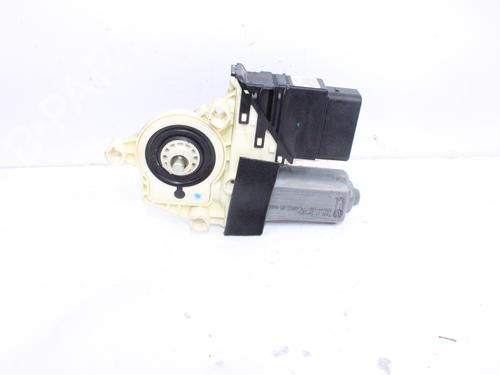 Right rear window motor VW GOLF V (1K1)  | BP15880686E22 