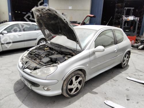 Brugte PEUGEOT 206 Hatchback (2A/C) 1.6 16V 4863112