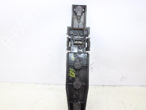 Used Lamp holder Lamp holder 15277147 15277147