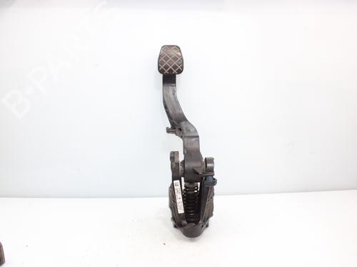 Clutch pedal SEAT IBIZA IV (6J5, 6P1) 1.6 TDI (90 hp) 15969365