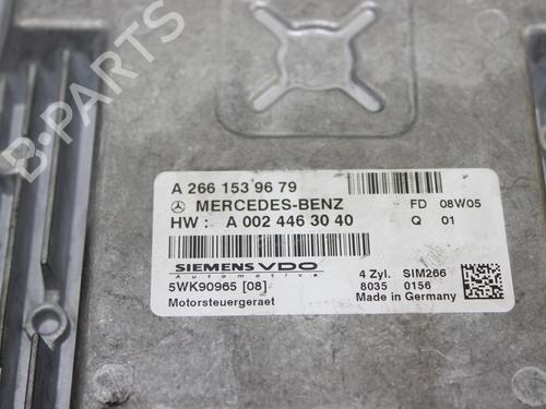 Engine control unit (ECU) MERCEDES-BENZ A-CLASS (W169) A 180 (169.032, 169.332) | BP17484646M57 