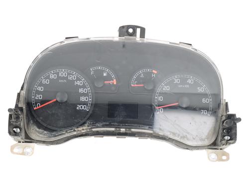 Used Instrument cluster FIAT DOBLO MPV (119_, 223_) [2001-2025]  31118831