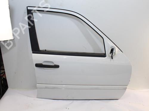 Used Right front door MERCEDES-BENZ C-CLASS (W202) [1993-2000]  13451362
