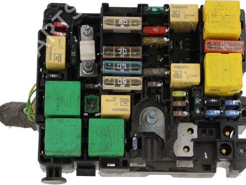 Used Fuse box PEUGEOT 208 I (CA_, CC_) 1.2 VTI 82 (82 hp) 29408835