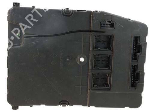 fuse-box-renault-grand-scenic-ii-jm01_-2004-2005-2006-2007-2008-2009-38510998 main image