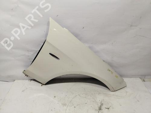 Used Right front fenders MERCEDES-BENZ E-CLASS (W212) [2009-2016]  30100223