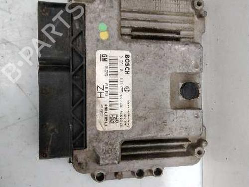 Used Engine control unit (ECU) OPEL ASTRA H (A04) [2004-2014]  8571079