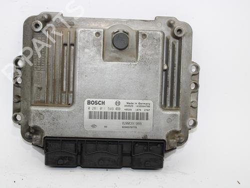 Used Engine control unit (ECU) RENAULT MEGANE II Saloon (LM0/1_) 1.9 dCi (LM0G, LM1G, LM2C) (120 hp) 12307753