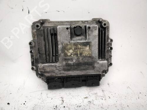 Motorstyringsenhet RENAULT MEGANE II Estate (KM0/1_) [2003-2012]  11377775