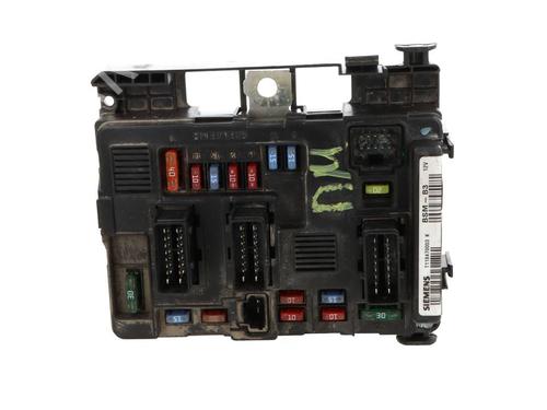 Used Fuse box Fuse box 38754816 38754816